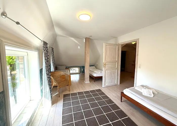 Stallteil بيت للعطل