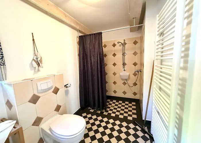 Stallteil بيت للعطل